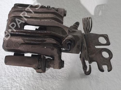 Used Right rear brake caliper VW CADDY III MPV (2KB, 2KJ, 2CB, 2CJ) 1.6 TDI (75 hp) 24608256