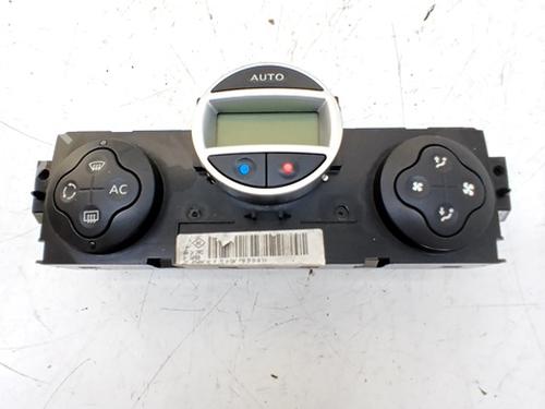 Used Climate control RENAULT MEGANE II (BM0/1_, CM0/1_) 1.9 dCi (131 hp) 30336962