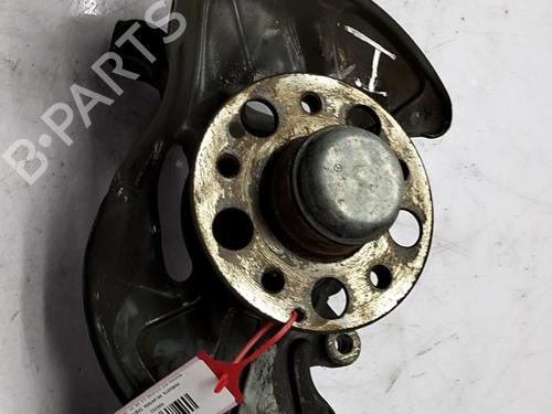 Used Left front steering knuckle Left front steering knuckle MERCEDES-BENZ CLC-CLASS (CL203) CLC 220 CDI (203.708) (150 hp) 34182239 34182239