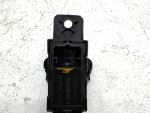 Left front window switch FIAT 500 (312_) 1.0 Mild Hybrid (312.AYD1B) | BP40545883I27 - Image 2