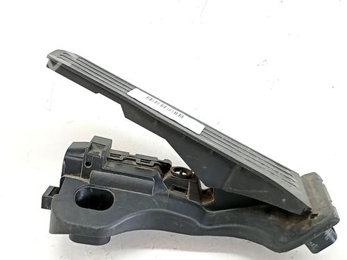 Pedal VW PASSAT B6 (3C2) 2.0 TDI 16V (140 hp) 31262176