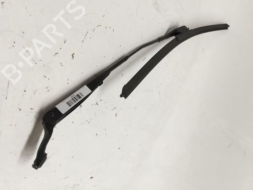 Used Front windshield wiper arm FIAT 500 (312_) 1.2 (312AXA1A) (69 hp) 24515325