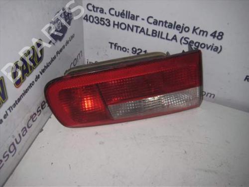 Venstre baglygte bagklap RENAULT LAGUNA II (BG0/1_) 1.9 dCi (BG08, BG0G) (120 hp) 25458379