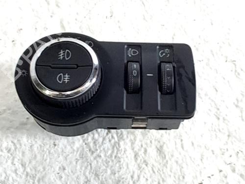 Interruttore luci OPEL ASTRA J (P10) 1.7 CDTI (68) (110 hp) 32107500