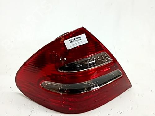 Used Left taillight MERCEDES-BENZ E-CLASS (W211) E 270 CDI (211.016) (177 hp) 31035525