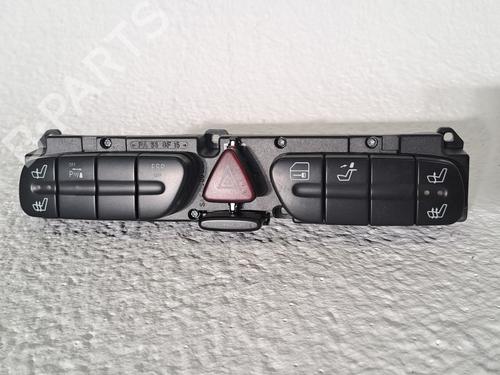 Used Warning switch MERCEDES-BENZ CLK (C209) CLK 270 CDI (209.316) (170 hp) 29024039