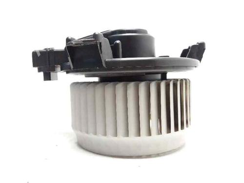 Used Heater blower motor TOYOTA YARIS (_P9_) 1.3 VVT-i (SCP90_, SCP90R) (87 hp) 23650023