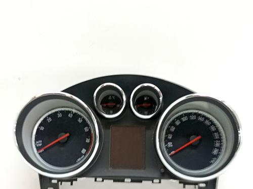 Used Instrument cluster Instrument cluster OPEL ZAFIRA TOURER C (P12) 1.4 (75) (140 hp) 33761709 33761709