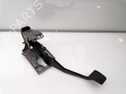 Pedal freno MITSUBISHI ASX (GA_W_) 1.8 DI-D (GA6W) (116 hp) 23937528