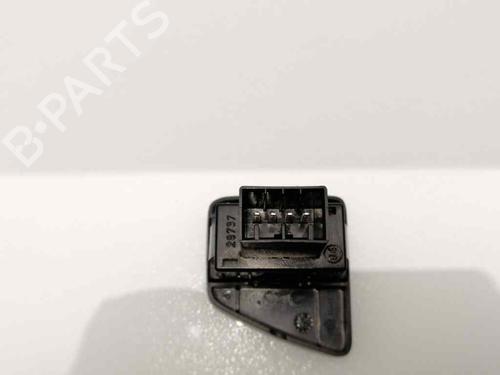 Used Left front window switch FIAT 500 (312_) 1.2 (312AXA1A) (69 hp) 23935661