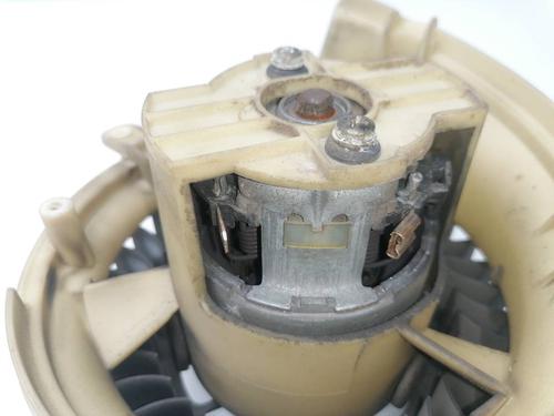 Used Heater blower motor MERCEDES-BENZ C-CLASS (W202) C 220 (202.022) (150 hp) 23940192