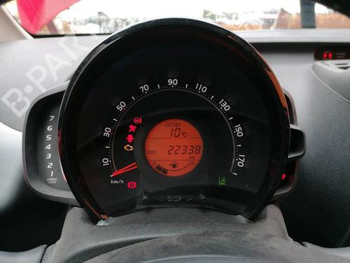 Kombiinstrument TOYOTA AYGO (_B4_) 1.0 (KGB40) (69 hp) 23937334
