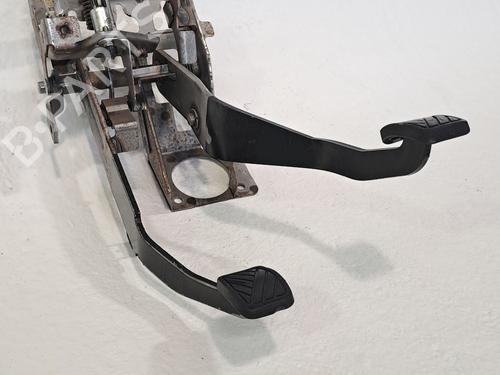 Break pedal SUZUKI GRAND VITARA II (JT, TE, TD) 1.9 DDiS All-wheel Drive (JT419, TD44, JB419WD, JB419XD,... | BP26233512I19 