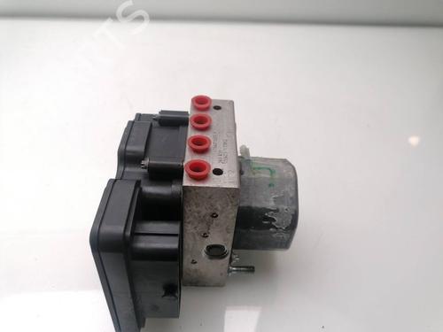 Used ABS pump RENAULT KADJAR (HA_, HL_) 1.2 TCe 130 (HLMR) (130 hp) 23652319
