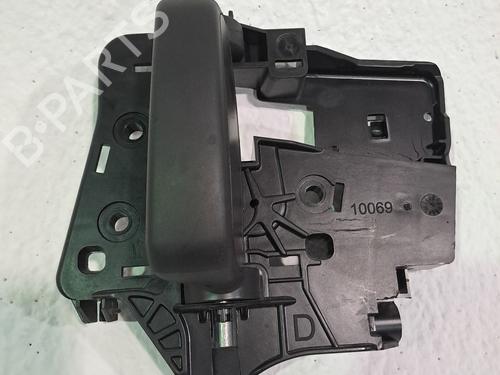 Used Front right interior door handle FIAT SCUDO Van (270_, 272_) 2.0 D Multijet (128 hp) 24587407