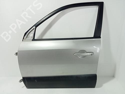 Used Left front door HYUNDAI TUCSON (JM) 2.0 CRDi (113 hp) 29116307