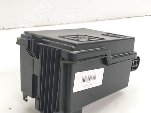 Used Fuse box Fuse box 37688360 37688360