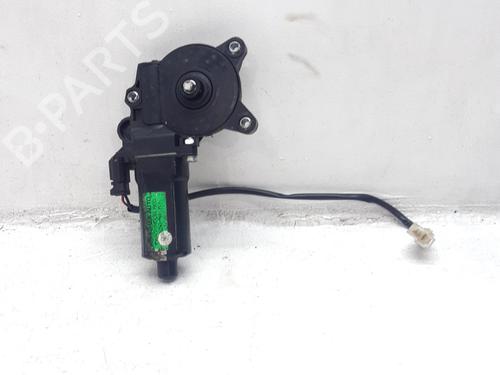 Used Rear wiper motor Rear wiper motor TOYOTA AVENSIS (_T25_) 2.0 VVT-i (AZT250_, AZT250R) (147 hp) 33760878 33760878