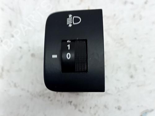 Forlygtekontakt Forlygtekontakt HYUNDAI TUCSON (JM) 2.0 CRDi (140 hp) 33764349 33764349