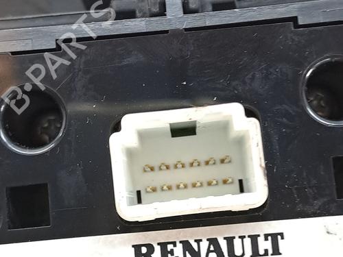 Switch RENAULT MEGANE II Saloon (LM0/1_) 1.5 dCi (LM0F, LM0T, LM2B) | BP28037741I30 