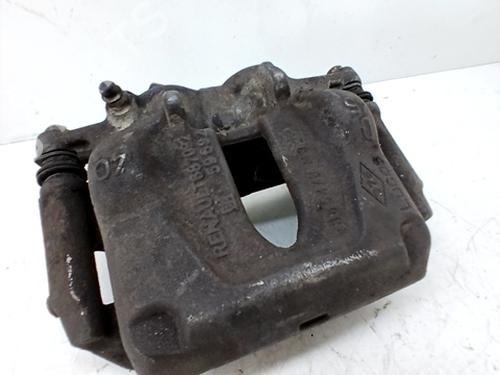 Used Right front brake caliper RENAULT TRAFIC II Van (FL) 2.5 dCi 145 (FL0J) (146 hp) 30120969