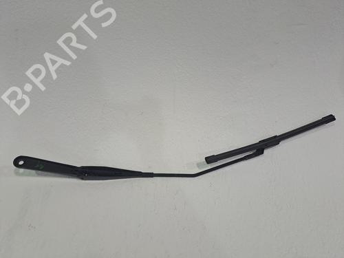Front windshield wiper arm FORD FIESTA VI (CB1, CCN) 1.25 | BP24240130C143 