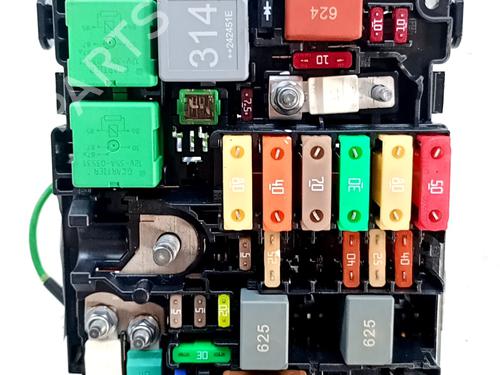 Used Fuse box OPEL CORSA F (P2JO) 1.2 MHEV (101 hp) 32285355