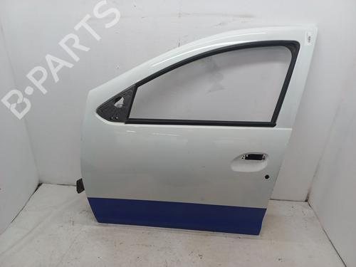 Used Left front door Left front door DACIA DUSTER (HM_) 1.0 TCe 90 (HMM6) (91 hp) 34153779 34153779