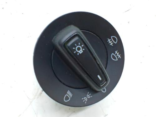 Used Headlight switch SEAT IBIZA IV ST (6J8, 6P8) 1.2 TSI (90 hp) 32257174