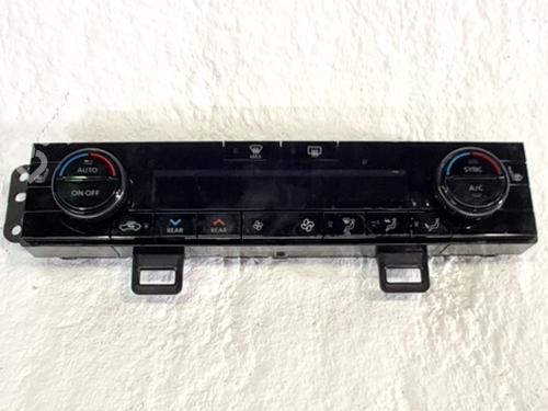 Used Climate control Climate control NISSAN X-TRAIL IV (T33) 1.5 VC-T e-Power e-4ORCE (213 hp) 32410914 32410914