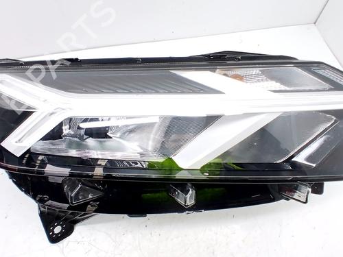 Used Right headlight Right headlight DACIA SANDERO III 1.0 TCe 90 (91 hp) 33771673 33771673