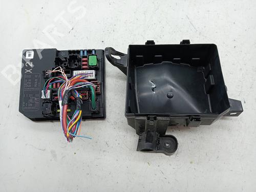 Used Fuse box NISSAN LEAF (ZE1) Electric (150 hp) 23351318