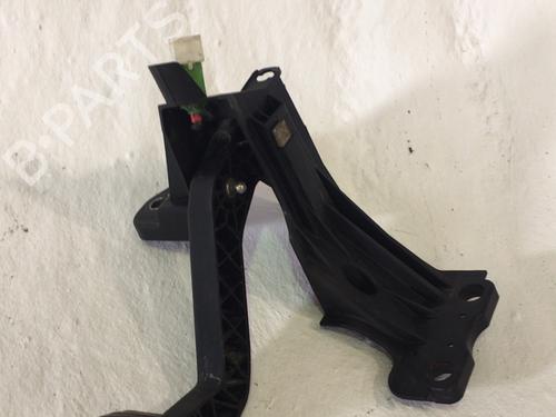 Used Clutch pedal Clutch pedal 38772335 38772335