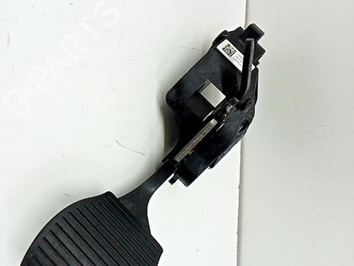 Used Break pedal FIAT 500e (332_) Elektro 3+1 (FA1) (118 hp) 30337476