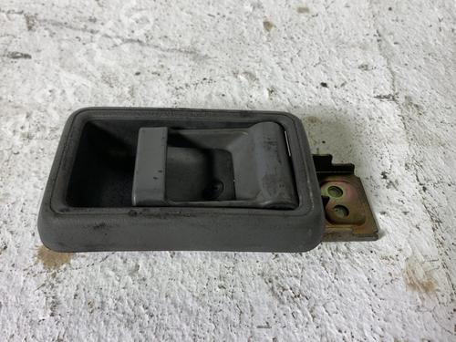 Used Front left interior door handle Front left interior door handle NISSAN PATROL III/2 Station Wagon (W260) 2.8 D 4x4 (103 hp) 40119267 40119267