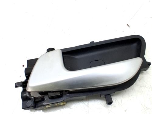 Used Front left interior door handle HYUNDAI i20 ACTIVE (IB, GB) 1.4 CRDI (90 hp) 31210707