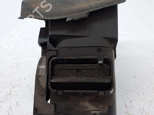 Air vent MERCEDES-BENZ E-CLASS (W210) E 270 CDI (210.016) | BP23372528I21 