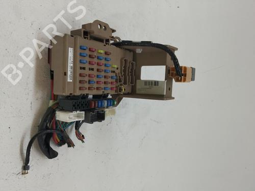 Used Fuse box SUBARU XV (_GP_) 2.0 D AWD (GPD) (147 hp) 27700411