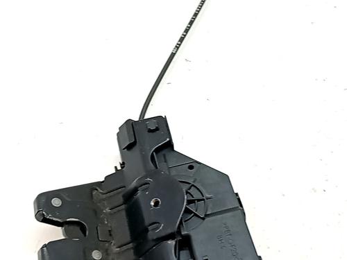 tailgate-lock-bmw-1-convertible-e88-2007-2008-2009-2010-2011-2012-2013-34209612 main image