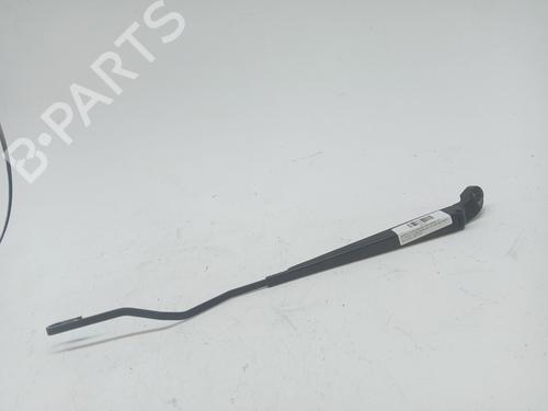 Used Front windshield wiper arm CITROËN XSARA (N1) 2.0 HDi 90 (90 hp) 27557046