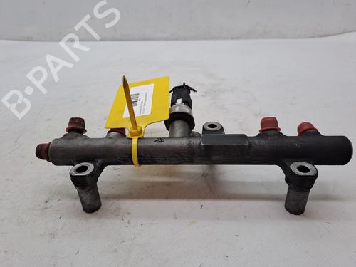 Used Injection rail PEUGEOT 5008 (0U_, 0E_) 2.0 HDi (163 hp) 23358191