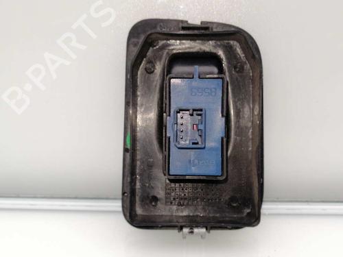 Used Right front window switch FIAT QUBO (225_) 1.3 D Multijet (225CXB1A, 225AXB1A, 225CXB11, 225AXB11,... (75 hp) 23380759