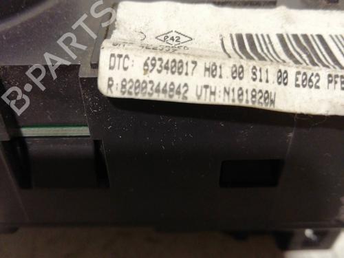 Used Climate control RENAULT MEGANE II (BM0/1_, CM0/1_) 1.5 dCi (BM0F, BM0T, BM2B, CM0F, CM0T) (82 hp) 25455067