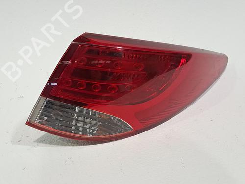 Used Right taillight HYUNDAI ix35 (LM, EL, ELH) 1.7 CRDi (116 hp) 23380003