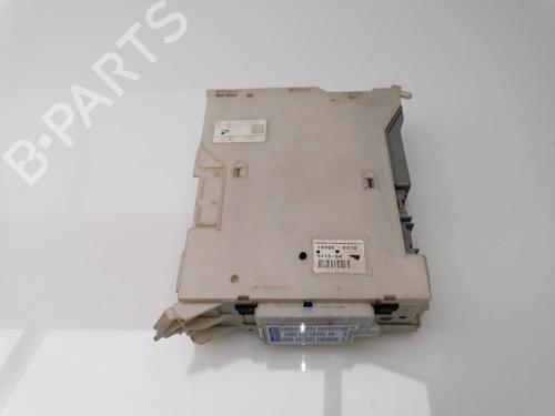 Fuse box LEXUS IS II (_E2_) 200d (ALE20_, ALE20R) | BP23651961E1 