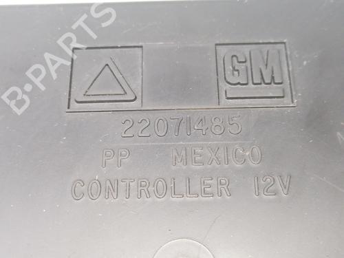 Used Electronic module OPEL SENATOR B (V88) 3.0 (P19) (177 hp) 23651815