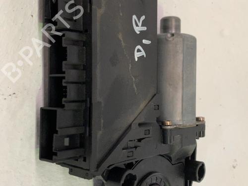 Used Right front window motor Right front window motor 37224382 37224382
