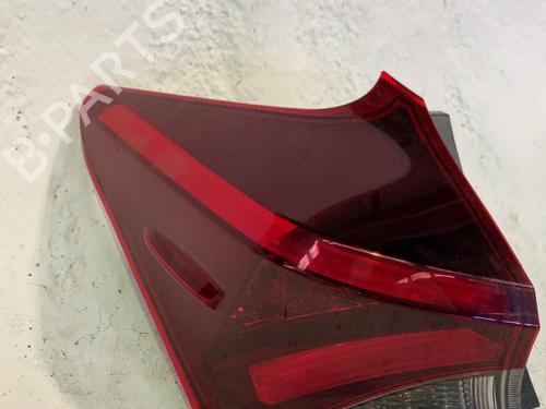 Venstre baglygte Venstre baglygte TOYOTA COROLLA Hatchback (_E21_, _EA1_, _EH1_) 1.8 Hybrid (ZWE211, ZWE219) (122 hp) 33765849 33765849