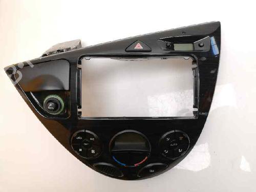AC-Styringsenhed/Manøvreenhed FORD FOCUS I Saloon (DFW) 1.6 16V (100 hp) 23376614