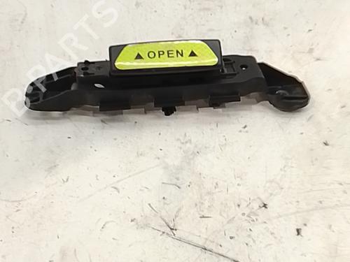 Used Front right interior door handle Front right interior door handle 37289485 37289485